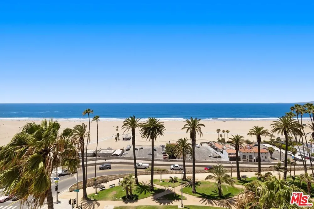 101 California Avenue #802 Santa Monica, CA 90403