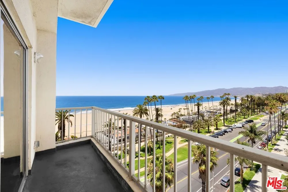 101 California Avenue #802 Santa Monica, CA 90403