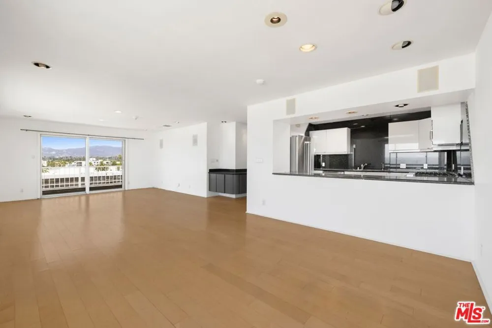 101 California Avenue #802 Santa Monica, CA 90403