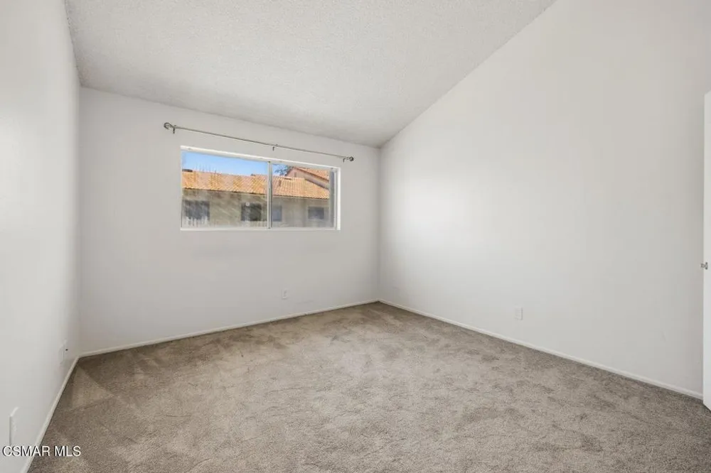 1360 Alessandro Drive Newbury Park, CA 91320