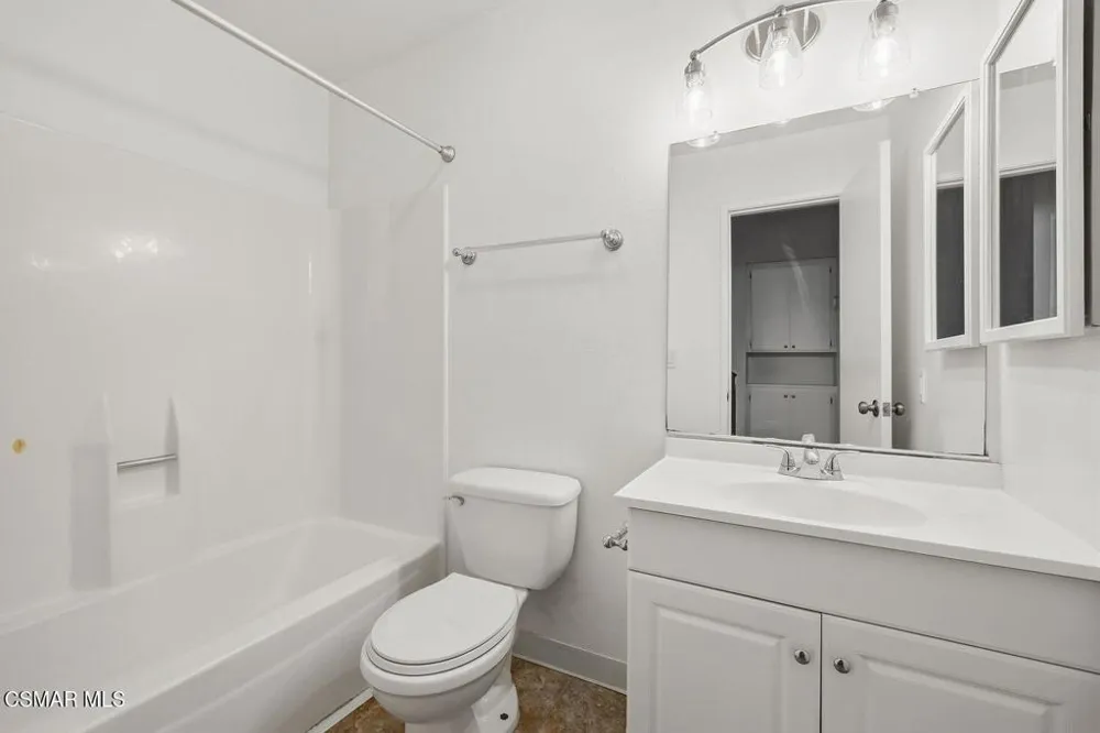 1360 Alessandro Drive Newbury Park, CA 91320