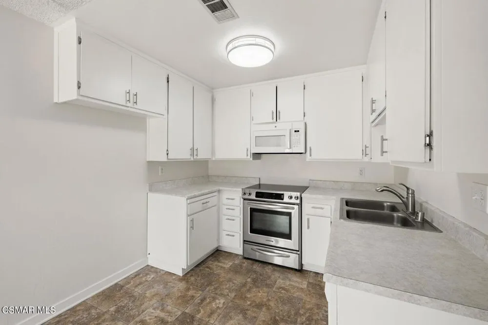 1360 Alessandro Drive Newbury Park, CA 91320