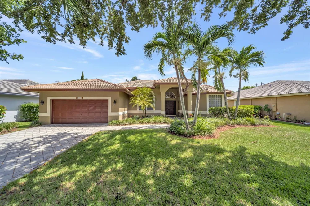 6420 NW 41st Street Coral Springs, FL 33067