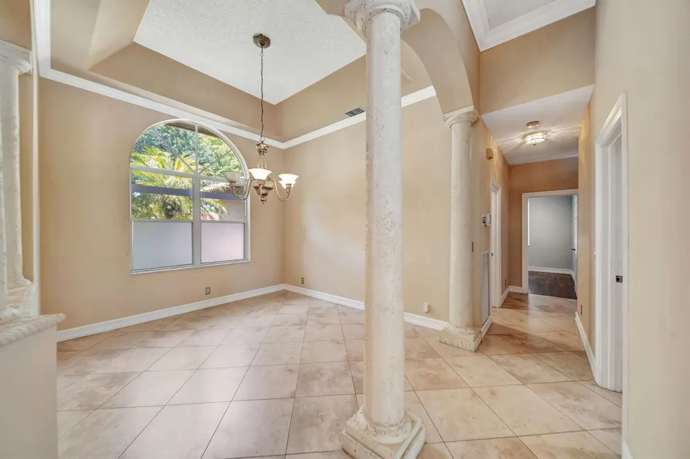 6420 NW 41st Street Coral Springs, FL 33067