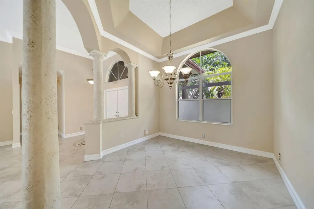 6420 NW 41st Street Coral Springs, FL 33067