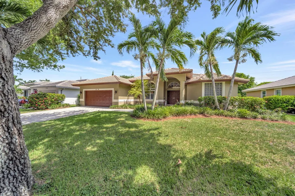6420 NW 41st Street Coral Springs, FL 33067