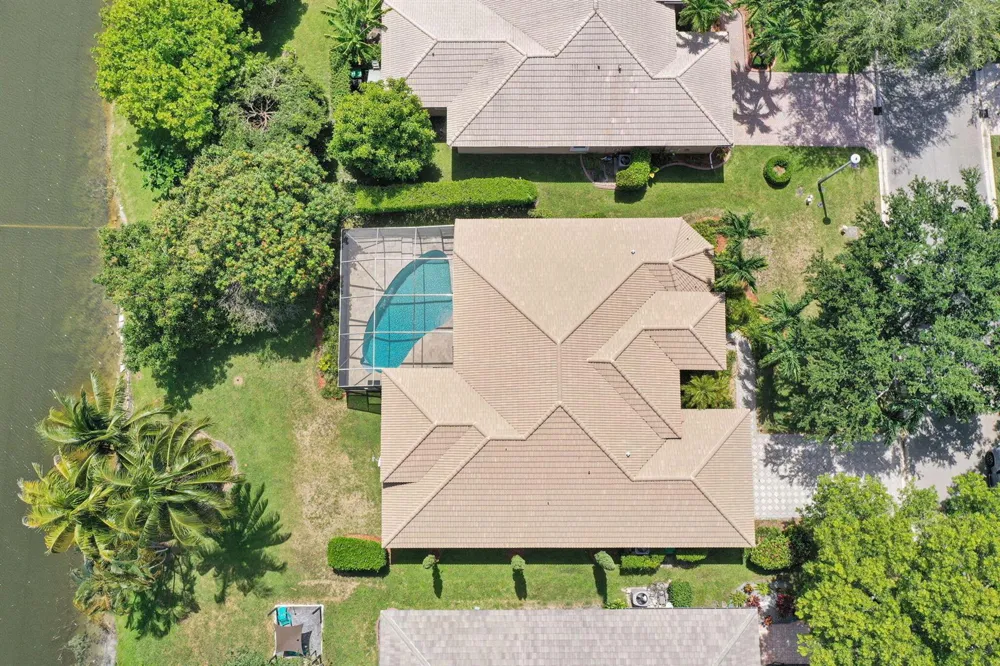 6420 NW 41st Street Coral Springs, FL 33067
