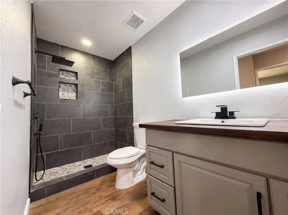 14729 Hartford Lane Helendale, CA 92342
