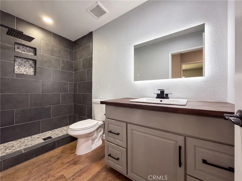 14729 Hartford Lane Helendale, CA 92342
