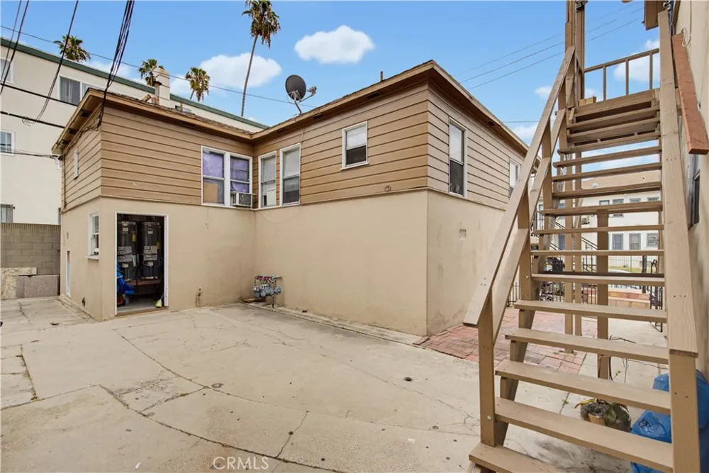 148 S Normandie Avenue Los Angeles, CA 90004