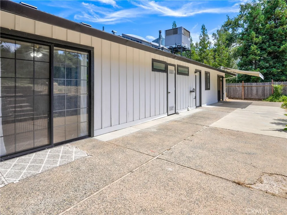 40446 Goldside Oakhurst, CA 93644