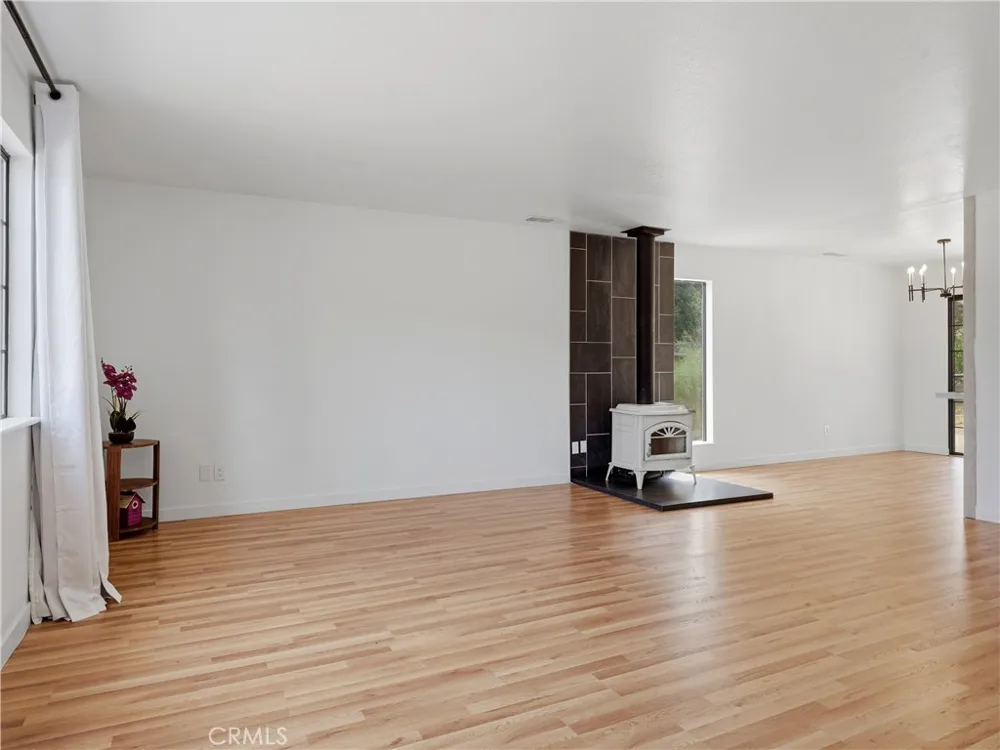 40446 Goldside Oakhurst, CA 93644