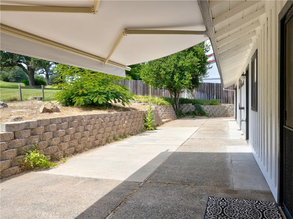40446 Goldside Oakhurst, CA 93644