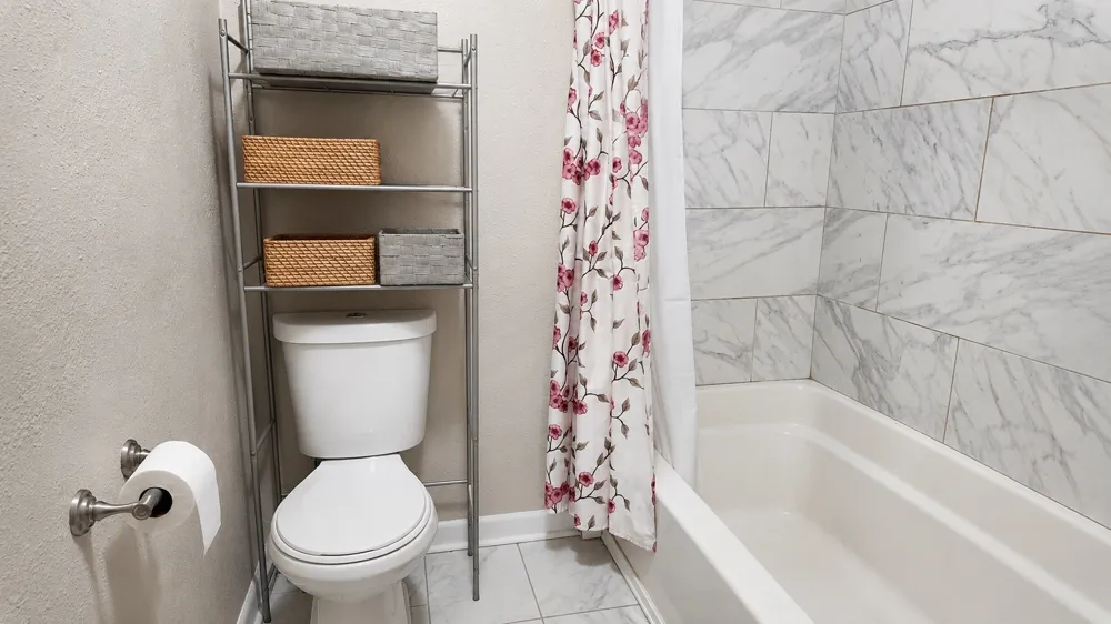 200 S Mimosa Street Paradise, TX 76073