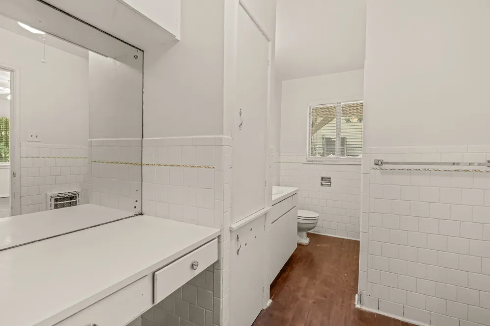 4509 Donnelly Avenue Fort Worth, TX 76107