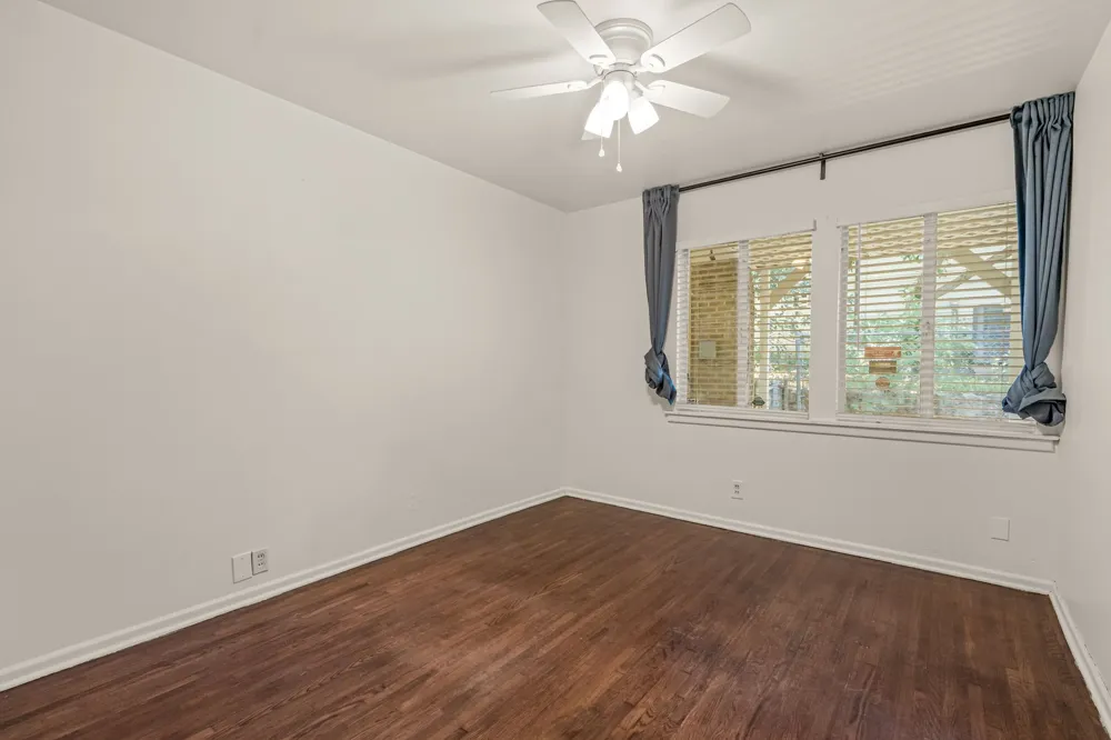 4509 Donnelly Avenue Fort Worth, TX 76107