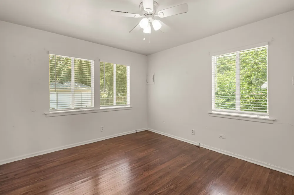 4509 Donnelly Avenue Fort Worth, TX 76107