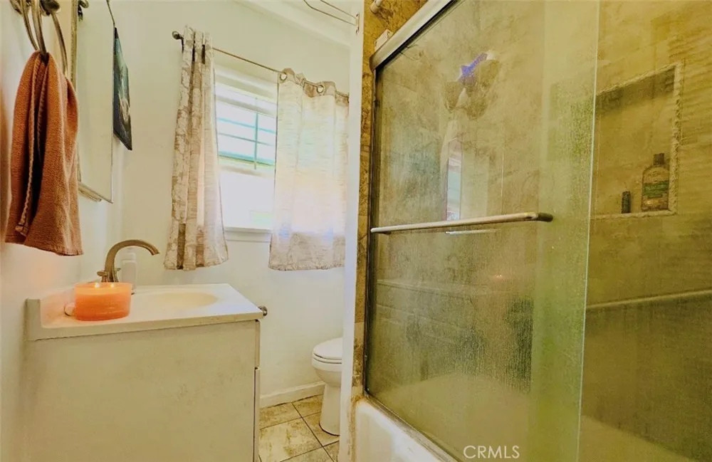 1519 E Idahome West Covina, CA 91791