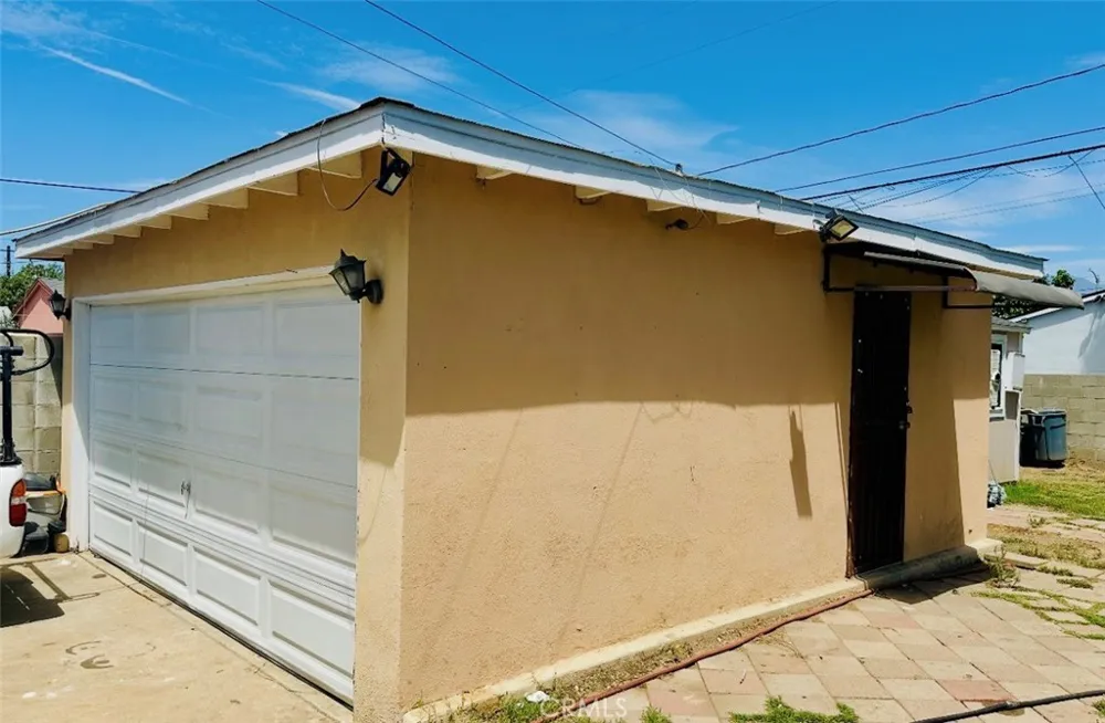 1519 E Idahome West Covina, CA 91791
