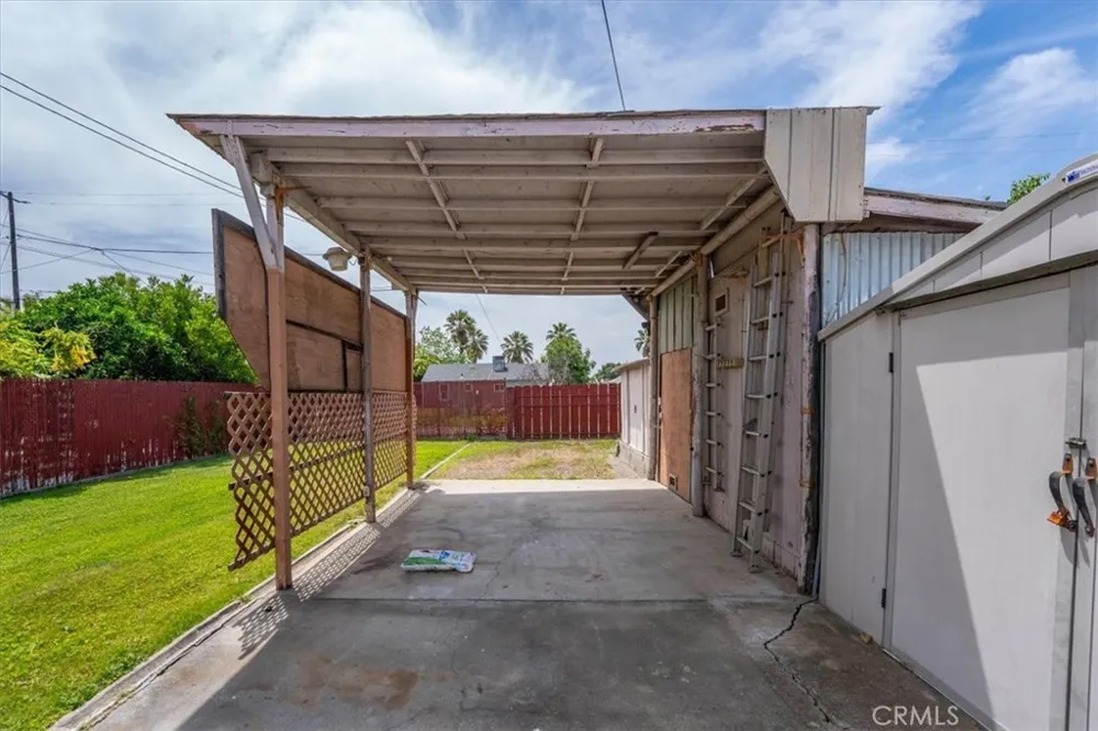 803 Colusa Corning, CA 96021