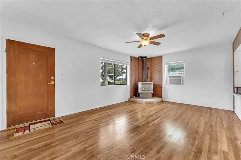 803 Colusa Corning, CA 96021