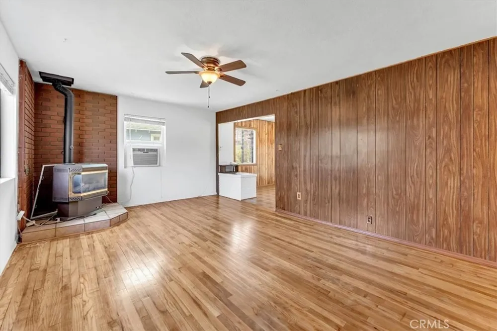 803 Colusa Corning, CA 96021