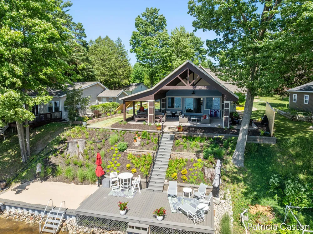 5295 S Eden Lake Road Eden Township, MI 49405
