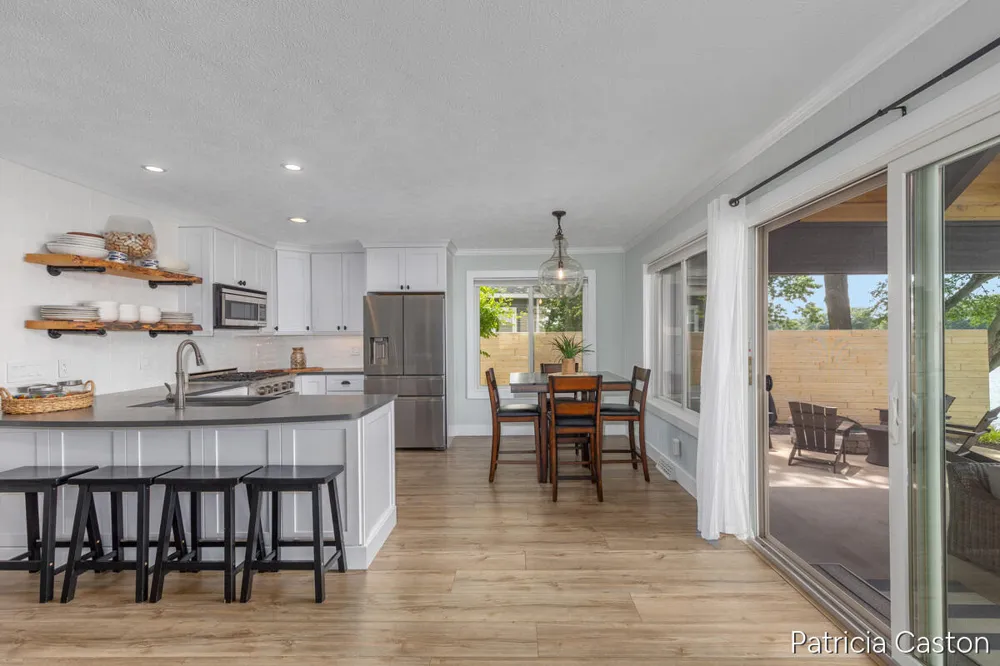 5295 S Eden Lake Road Eden Township, MI 49405