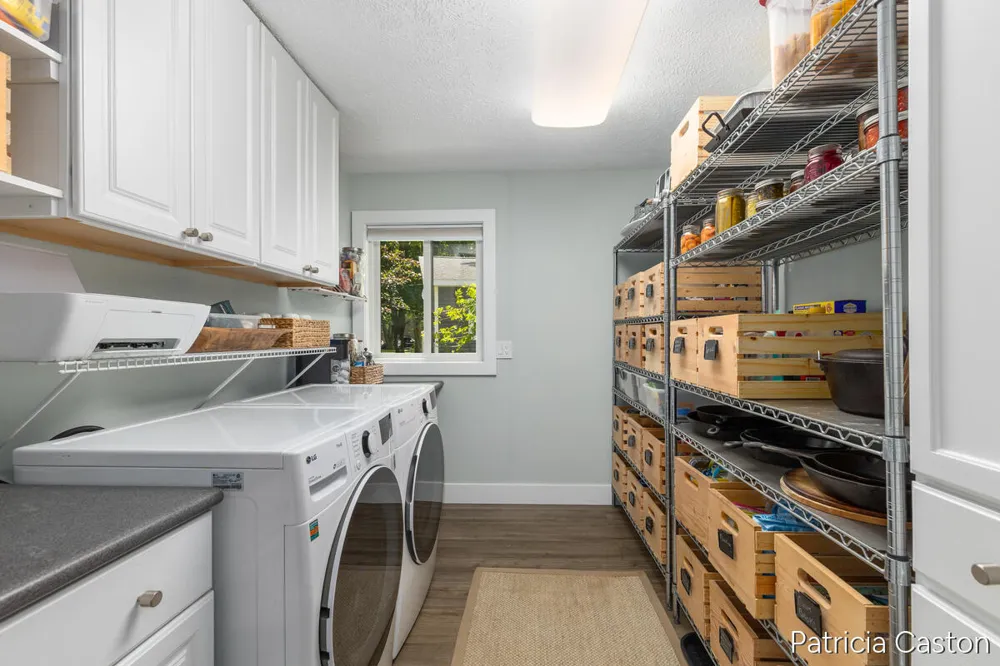 5295 S Eden Lake Road Eden Township, MI 49405