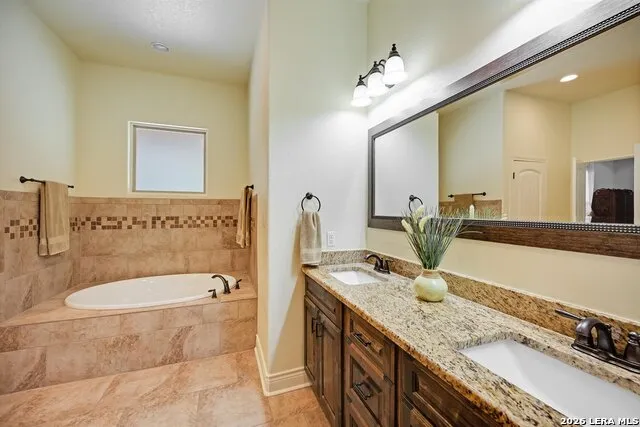 281 Kellog Fischer, TX 78623