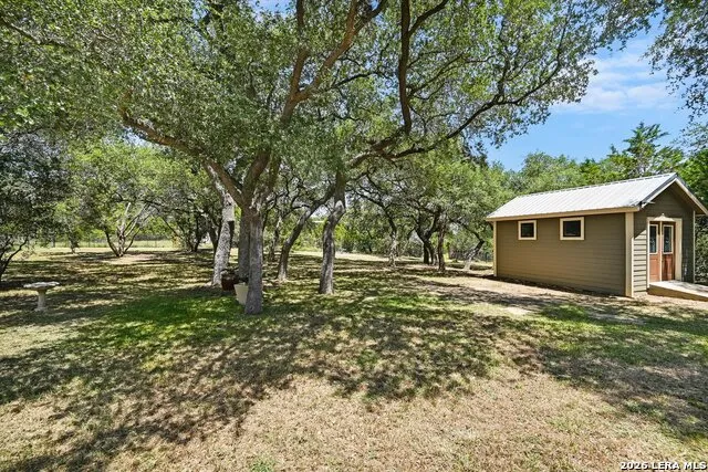281 Kellog Fischer, TX 78623