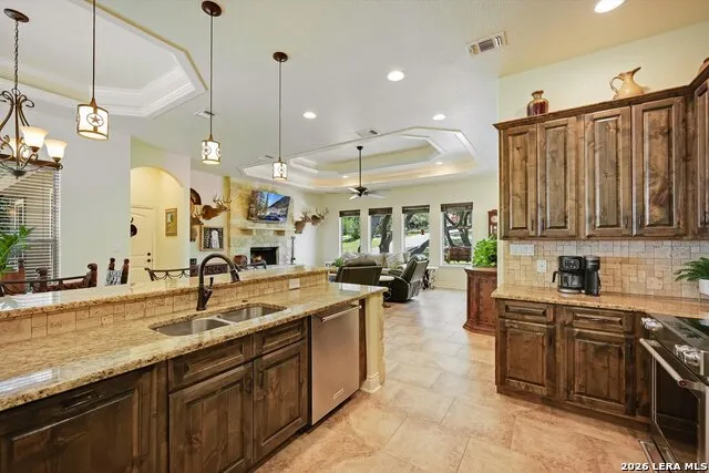 281 Kellog Fischer, TX 78623