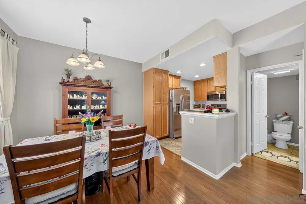1860 Dr Chula Vista, CA 91913