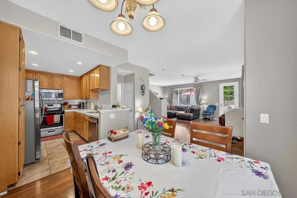 1860 Dr Chula Vista, CA 91913