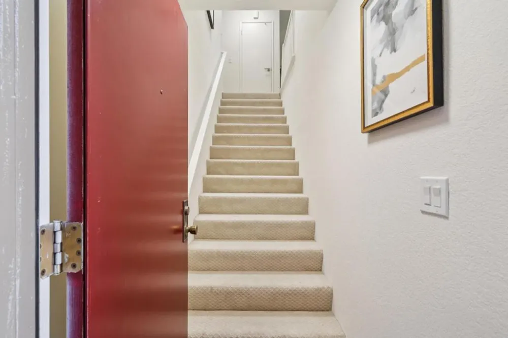 18899 Sara Park Circle Saratoga, CA 95070