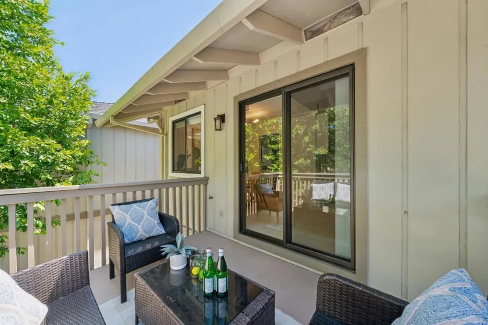 18899 Sara Park Circle Saratoga, CA 95070