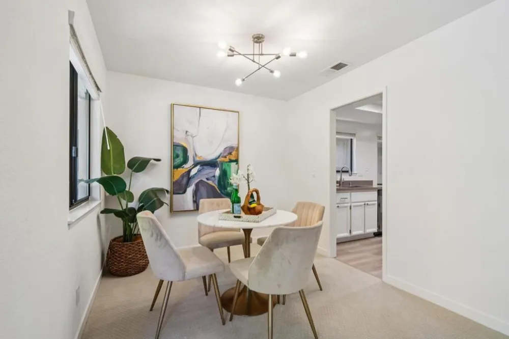 18899 Sara Park Circle Saratoga, CA 95070
