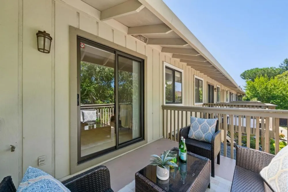 18899 Sara Park Circle Saratoga, CA 95070