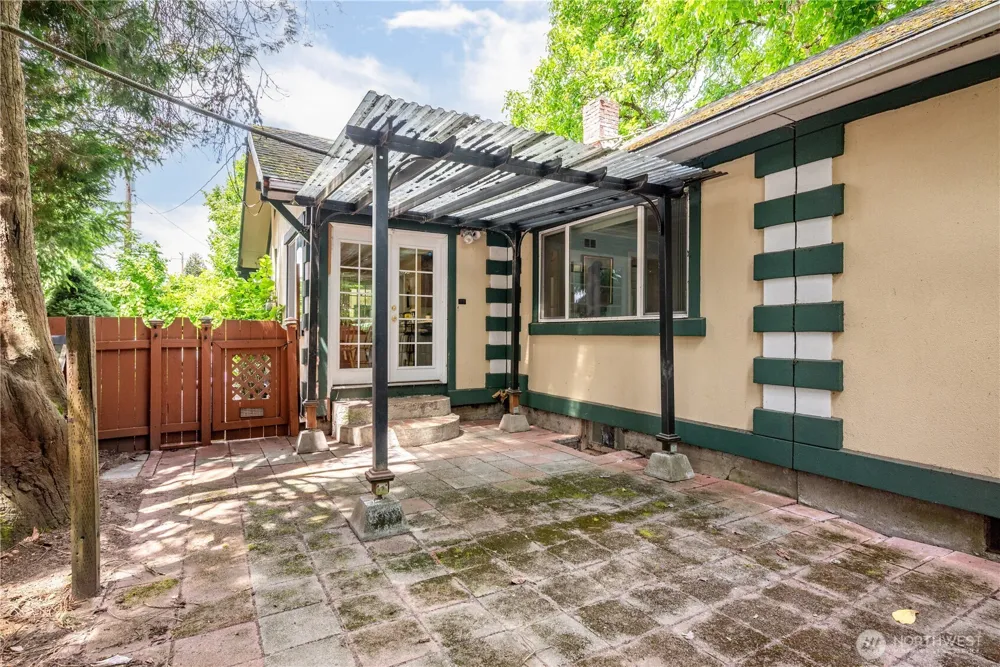 621 S Second Street Toledo, WA 98591