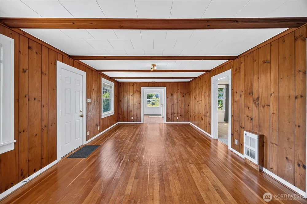 4417 Seahurst Avenue Everett, WA 98203