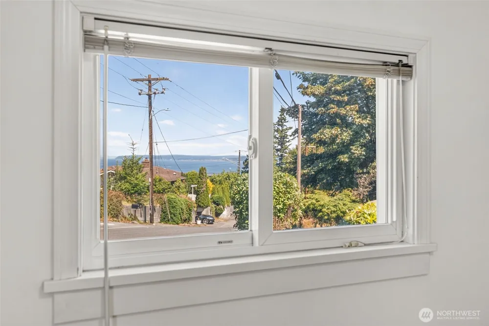 4417 Seahurst Avenue Everett, WA 98203