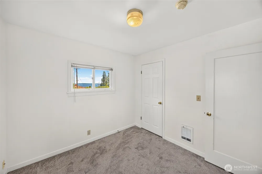 4417 Seahurst Avenue Everett, WA 98203