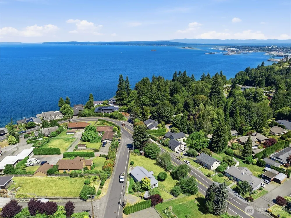 4417 Seahurst Avenue Everett, WA 98203
