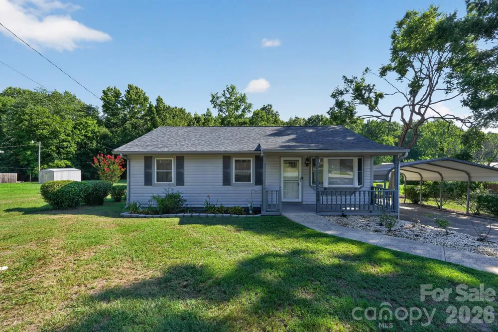 2578 Simpson Road E Burlington, NC 27217
