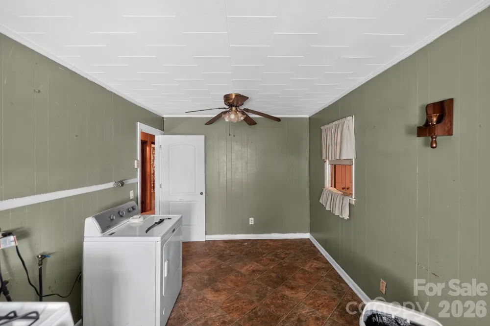 2578 Simpson Road E Burlington, NC 27217