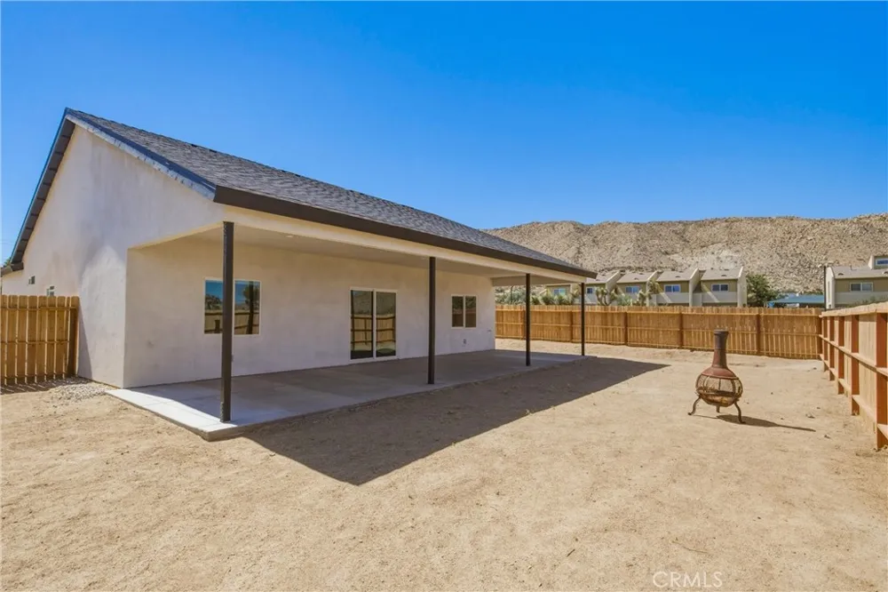 7067 Mohawk Trail Yucca Valley, CA 92284