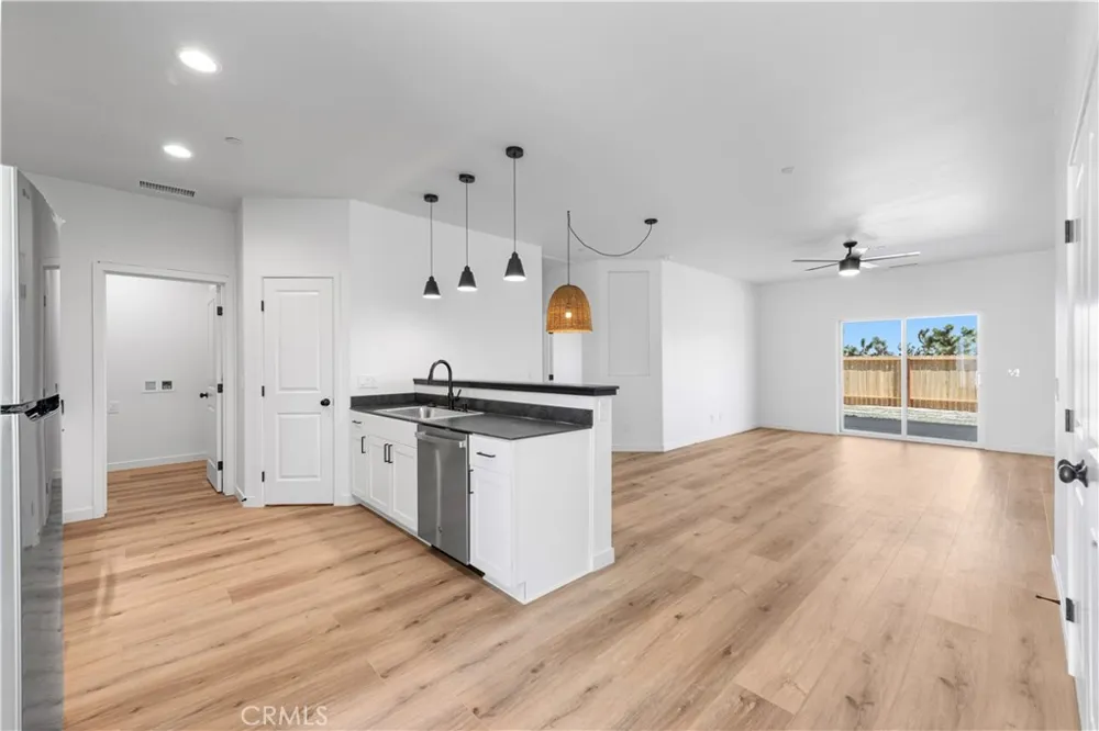 7067 Mohawk Trail Yucca Valley, CA 92284