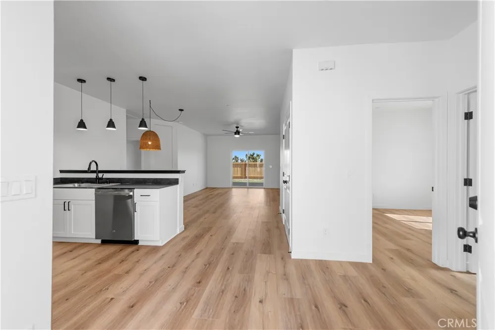 7067 Mohawk Trail Yucca Valley, CA 92284