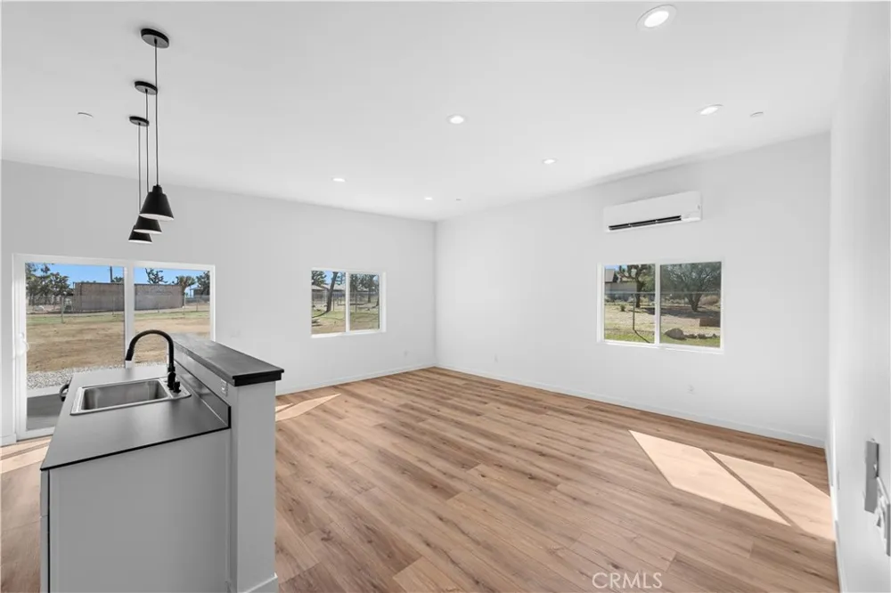 7067 Mohawk Trail Yucca Valley, CA 92284