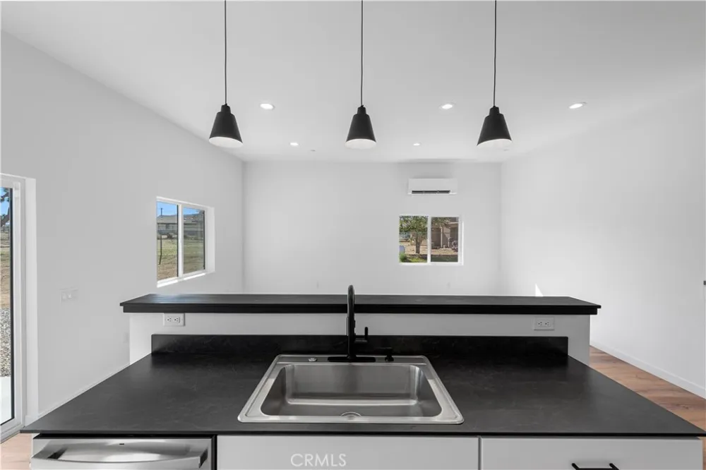7067 Mohawk Trail Yucca Valley, CA 92284